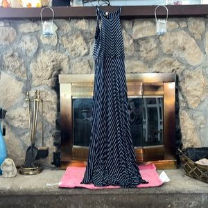Romeo andJuliet couture maxi dress sz medium